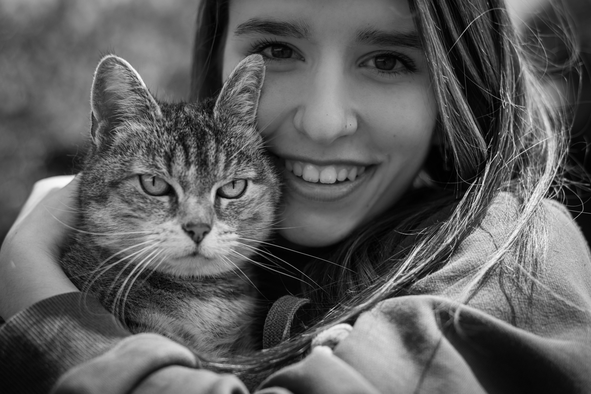 47-2308-Julie & Minnie.jpg